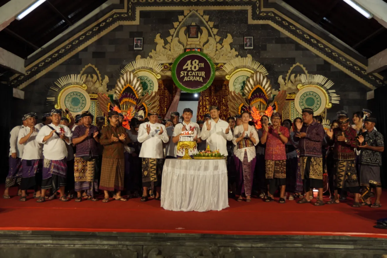 Kemeriahan Ulang Tahun Sekaa Teruna Catur Acrama Ke-48 Tahun